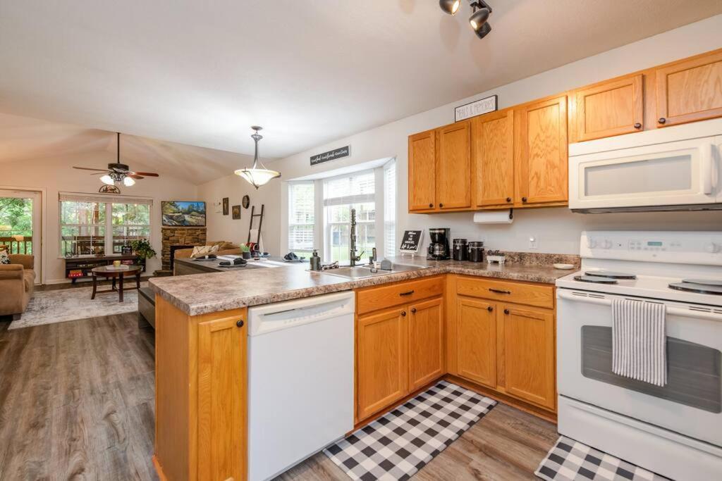 Great Smoky Mountain Get-Away Villa Pigeon Forge Esterno foto